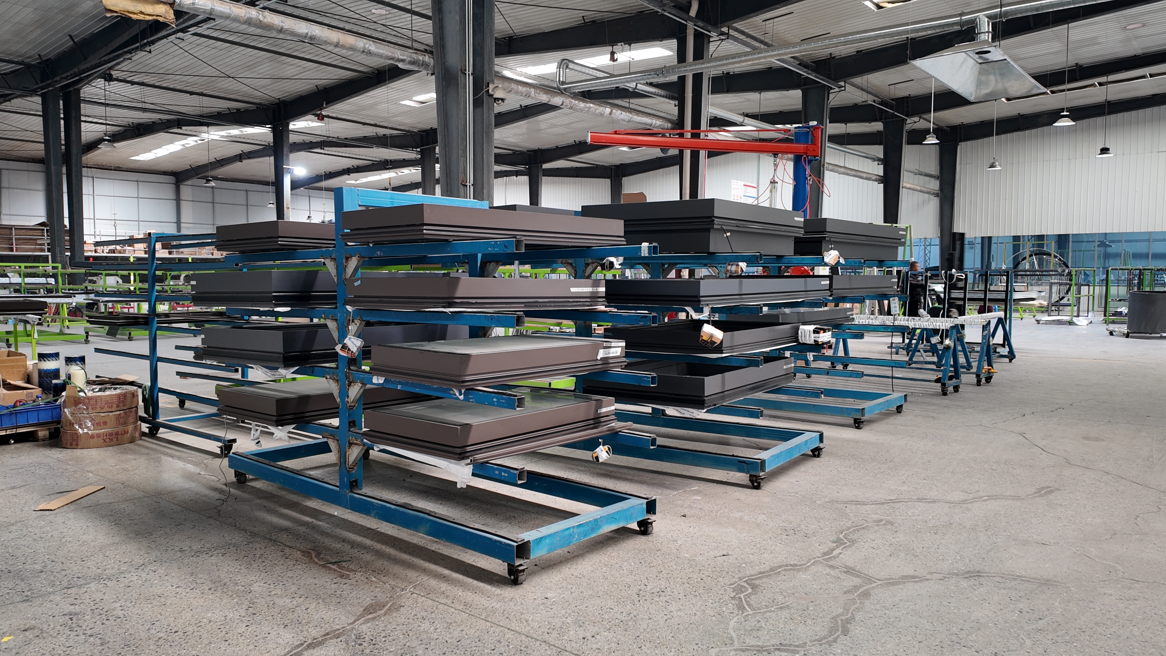 Производство Frameless Studio 11